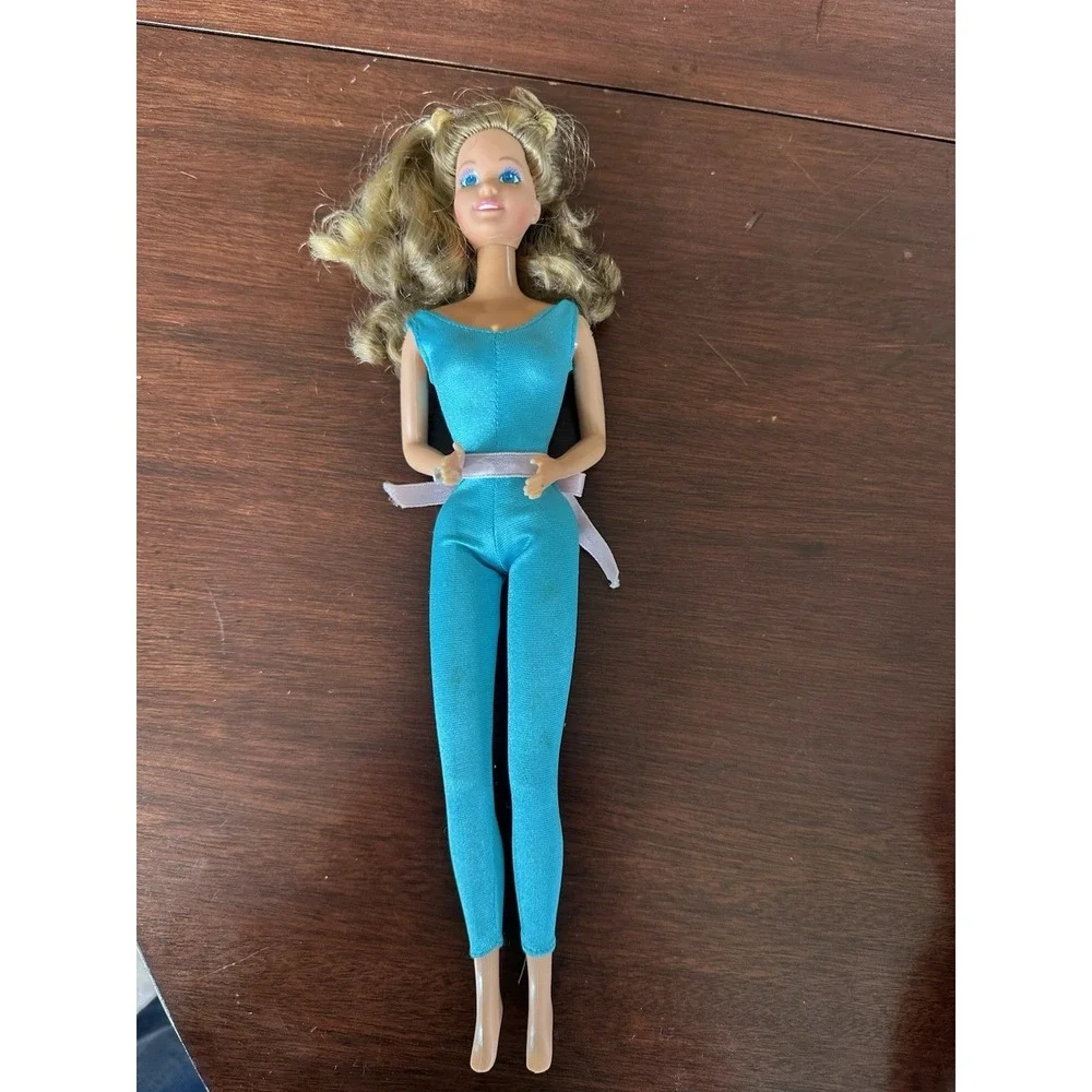 Vintage 1980s Barbie Workout‎ Aerobics Doll Blue Jumpsuit Mattel Taiwan